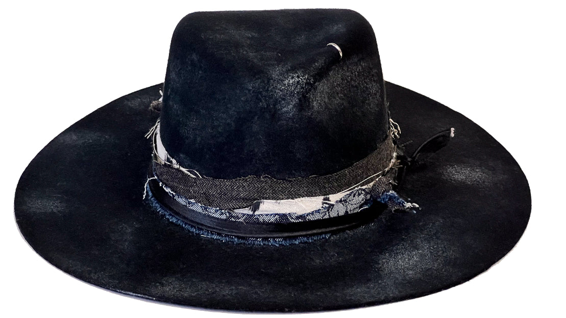 Nightfall – Handcrafted Wool Felt Hat