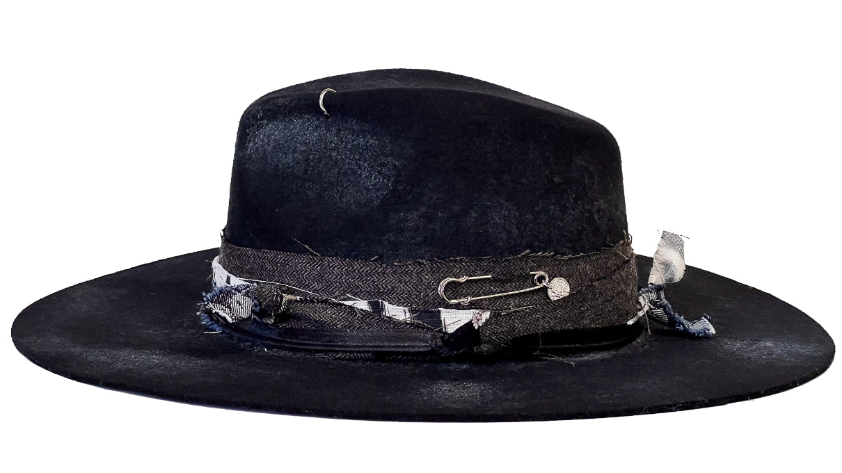 Nightfall – Handcrafted Wool Felt Hat