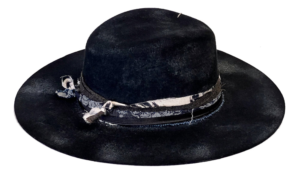 Nightfall – Handcrafted Wool Felt Hat